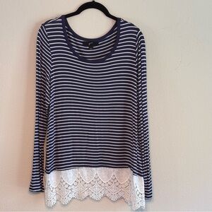 GNW Women's Striped Navy and White Lace Hem Top SZ Large Long Sleeve
